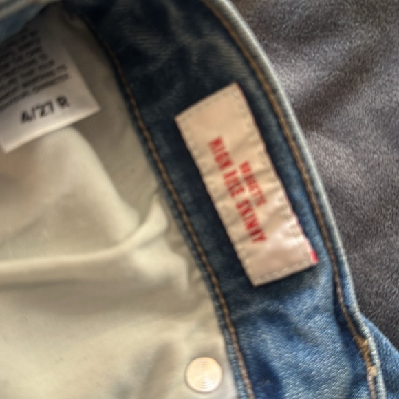 Two pairs, Lucky Jeans. Skinny - Picture 9 of 10